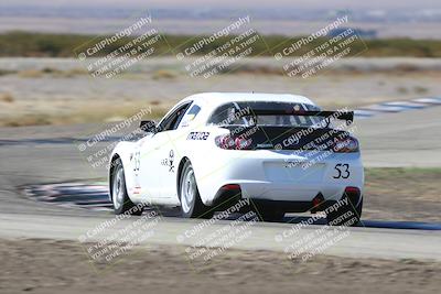 media/Oct-26-2025-CalClub SCCA (Sun) [[8ce1e69566]]/Group 2/Grapevine/